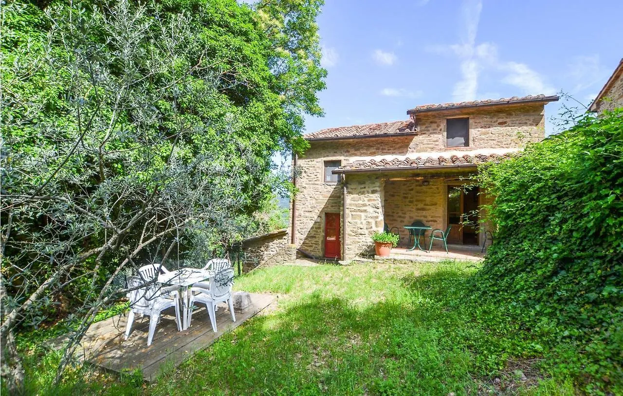 Gorgeous Home In Castiglion Fiorentino With Wifi בית נופש